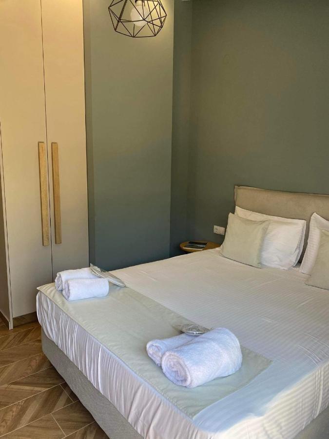 Marble Luxury Suites Karteros Extérieur photo